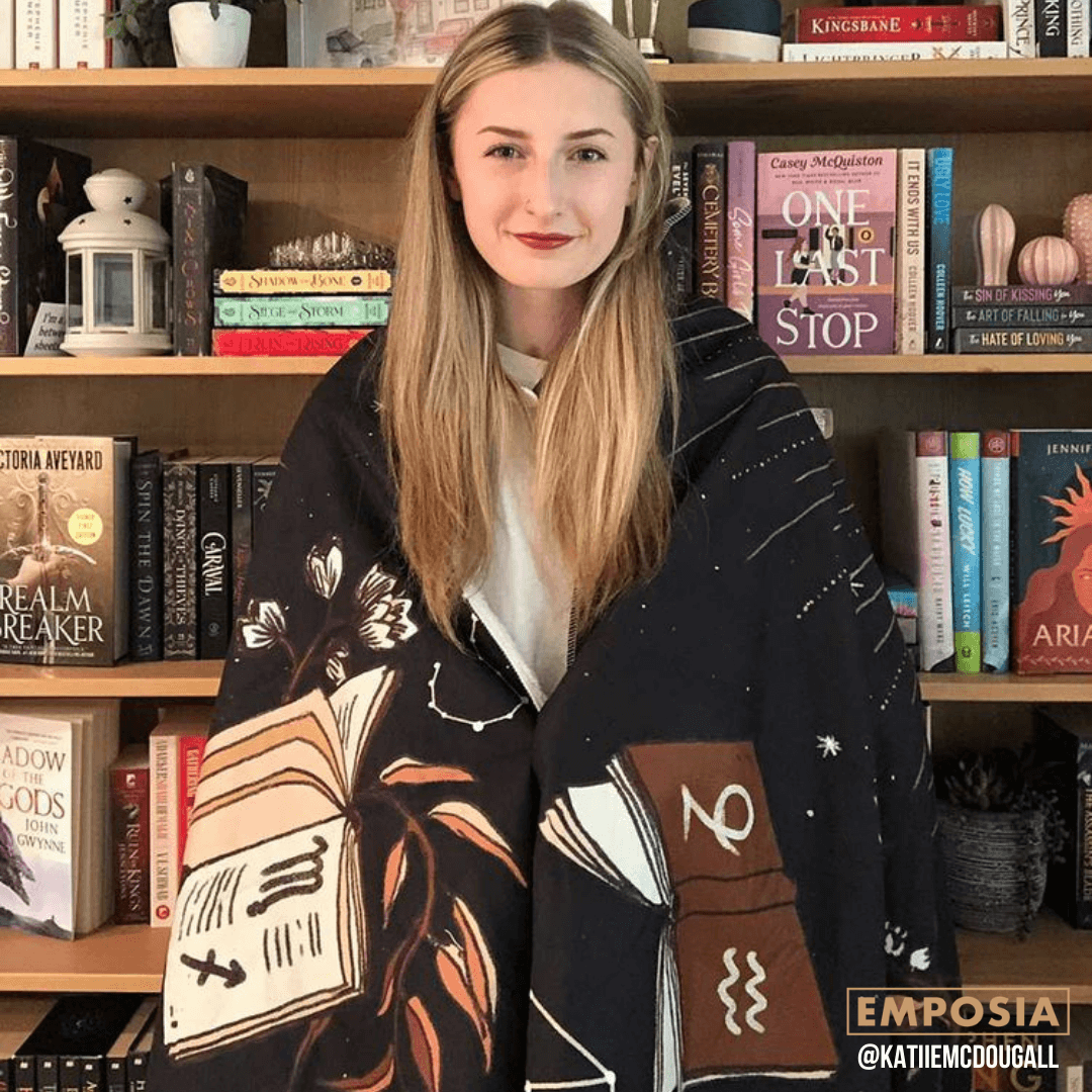 Bookish 📚 Hooded Blankets