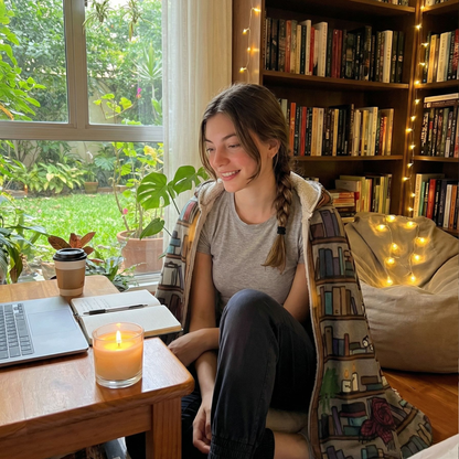 Book Lover 📚 Hooded Blankets